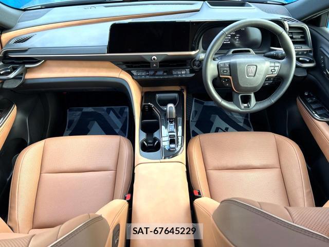 Toyota CROWN 2023-11 8854451-1