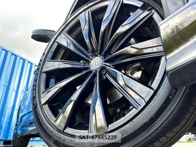 Toyota CROWN 2023-11 8854451-12