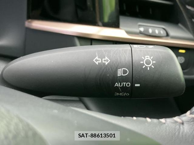 Toyota CROWN 2024-03 8854774-16