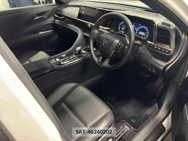 Toyota CROWN 2024-03 8855578-5