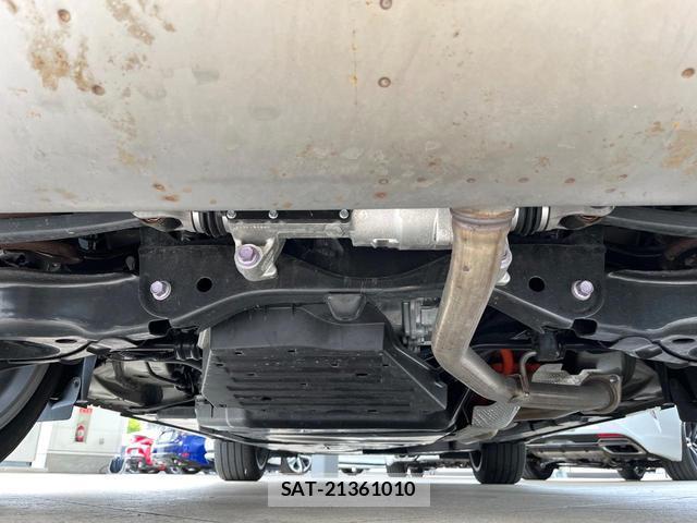 Toyota CROWN 2024-12 8856201-19