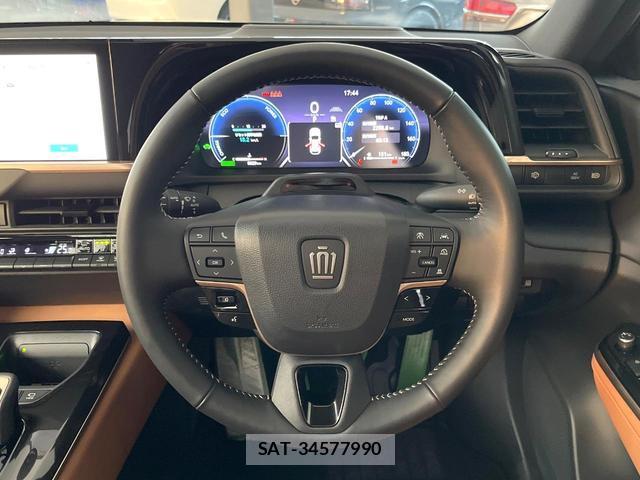 Toyota CROWN 2025-02 8856202-10