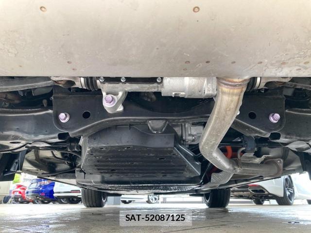 Toyota CROWN 2025-03 8856203-18