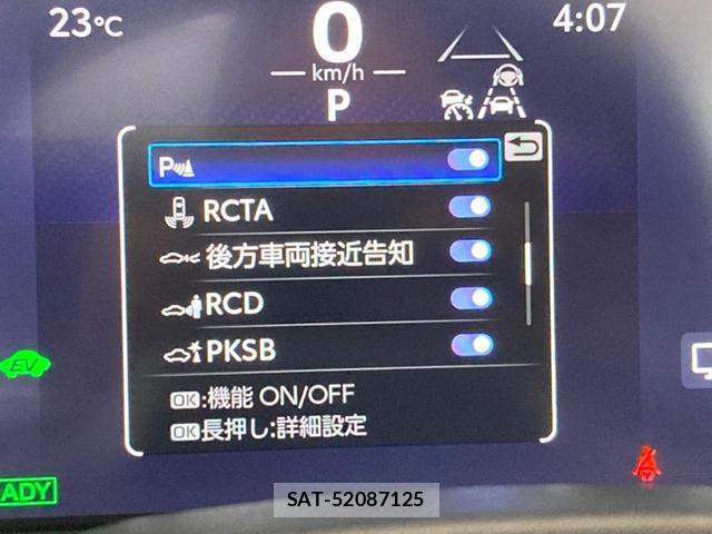 Toyota CROWN 2025-03 8856203-7