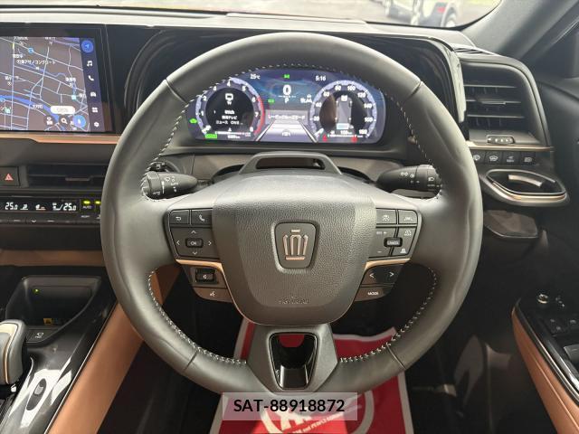 Toyota CROWN 2025-07 8856520-17