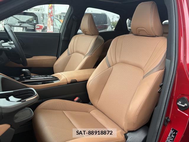 Toyota CROWN 2025-07 8856520-5