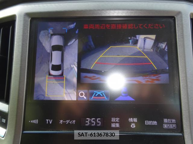 Toyota CROWN 2013-11 8853857-12