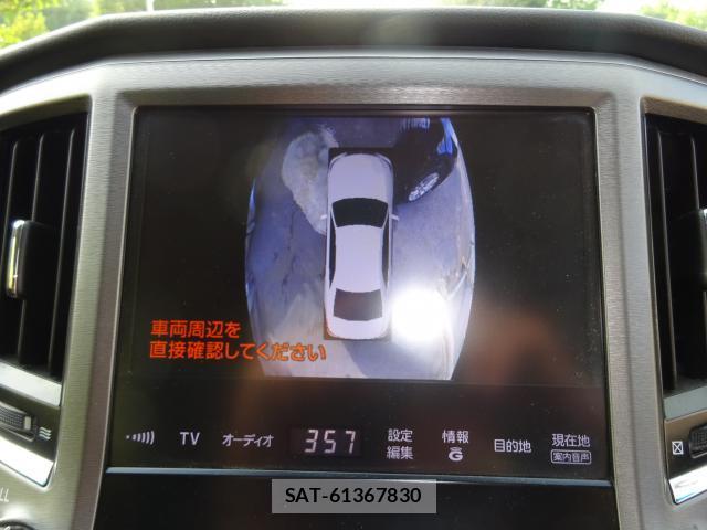 Toyota CROWN 2013-11 8853857-13