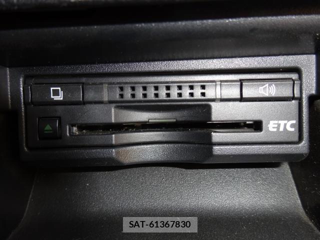 Toyota CROWN 2013-11 8853857-14