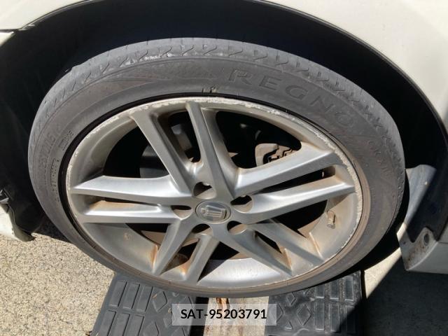 Toyota CROWN 2010-06 8853953-5