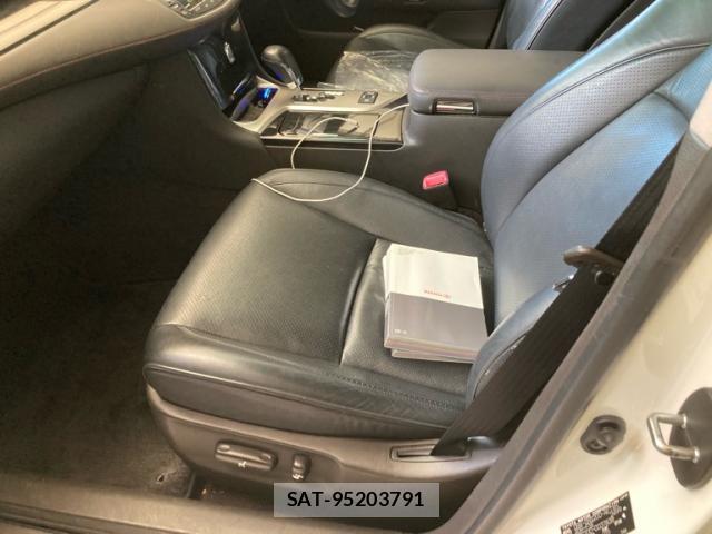 Toyota CROWN 2010-06 8853953-6