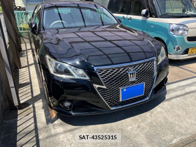 Toyota CROWN 2014-02 8854483-2