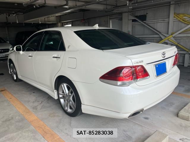 Toyota CROWN 2011-02 8854553-3