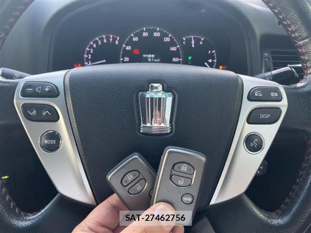 Toyota CROWN 2011-12 8854751-16