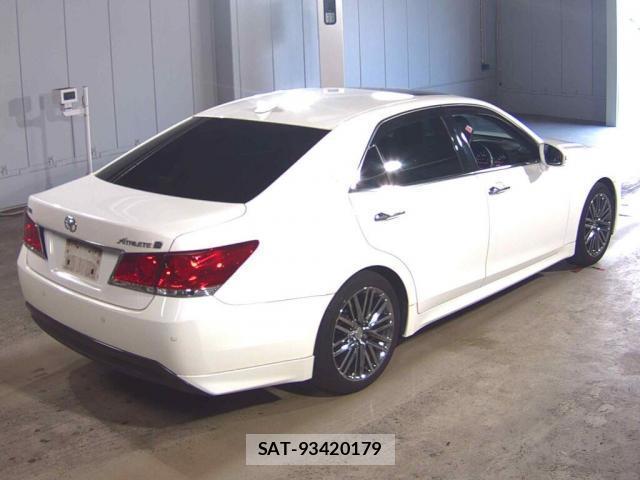 Toyota CROWN 2013-07 8855785-1