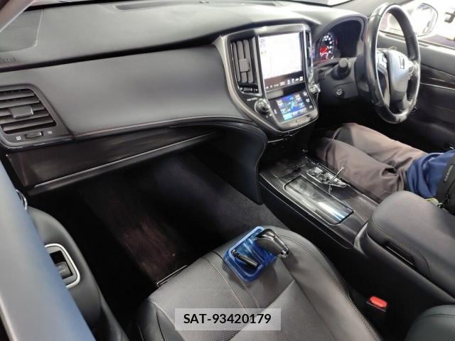 Toyota CROWN 2013-07 8855785-2