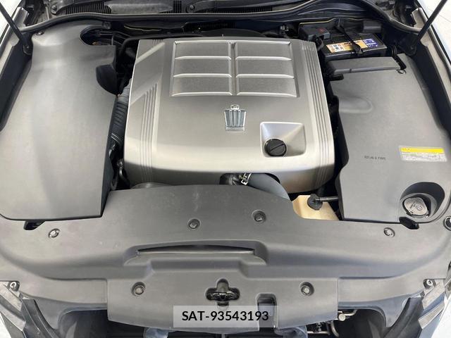 Toyota CROWN 2012-02 8856801-18