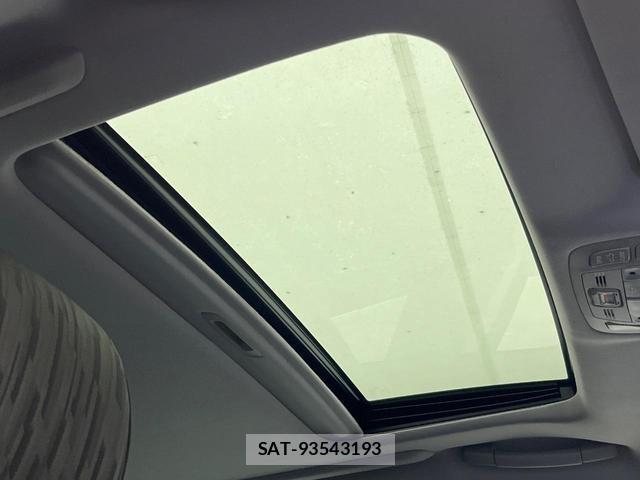 Toyota CROWN 2012-02 8856801-2