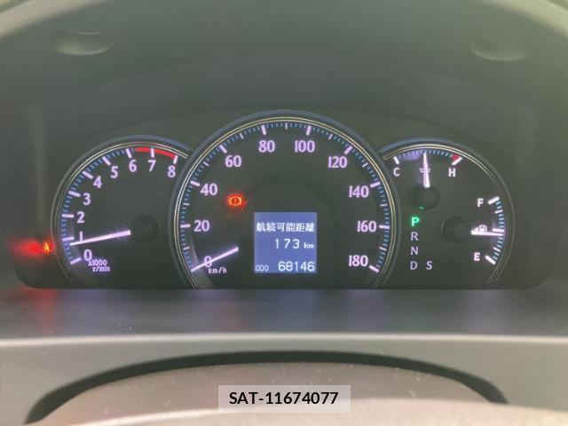 Toyota CROWN 2012-10 8857057-13