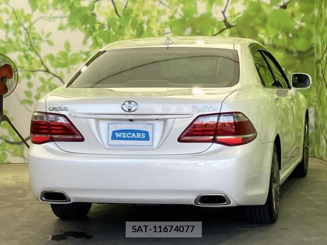 Toyota CROWN 2012-10 8857057-2