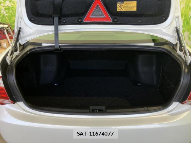 Toyota CROWN 2012-10 8857057-7