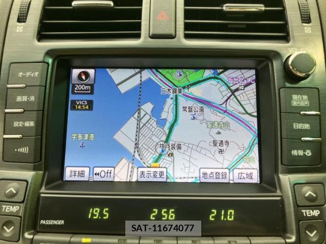 Toyota CROWN 2012-10 8857057-9