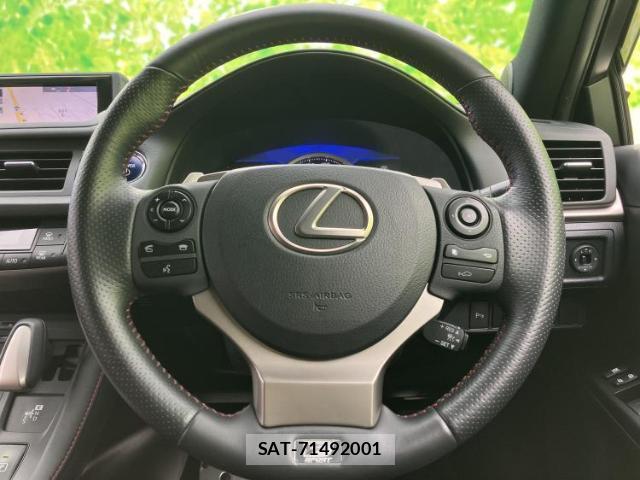 Lexus CT 2014-09 8856880-13