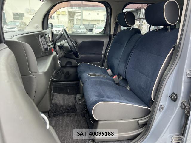 Nissan CUBE 2011-12 8856075-11