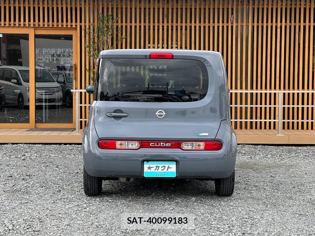 Nissan CUBE 2011-12 8856075-18