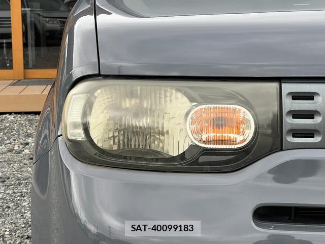 Nissan CUBE 2011-12 8856075-4