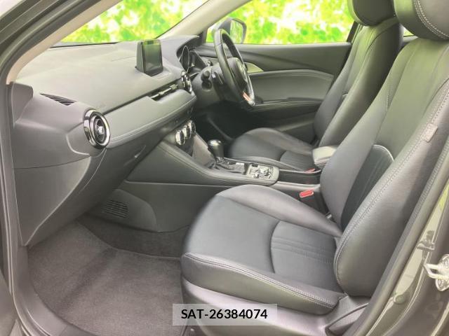 Mazda CX-3 2018-10 8854323-6
