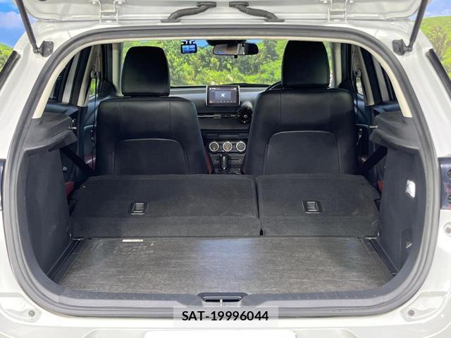 Mazda CX-3 2015-06 8854325-10