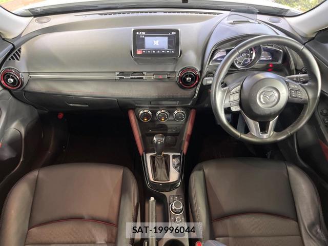 Mazda CX-3 2015-06 8854325-2