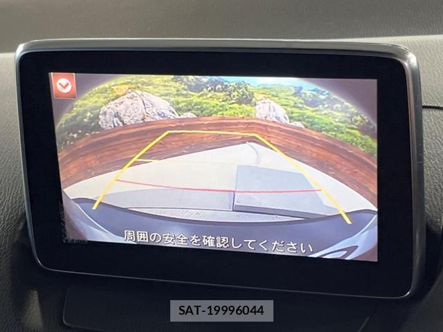 Mazda CX-3 2015-06 8854325-4