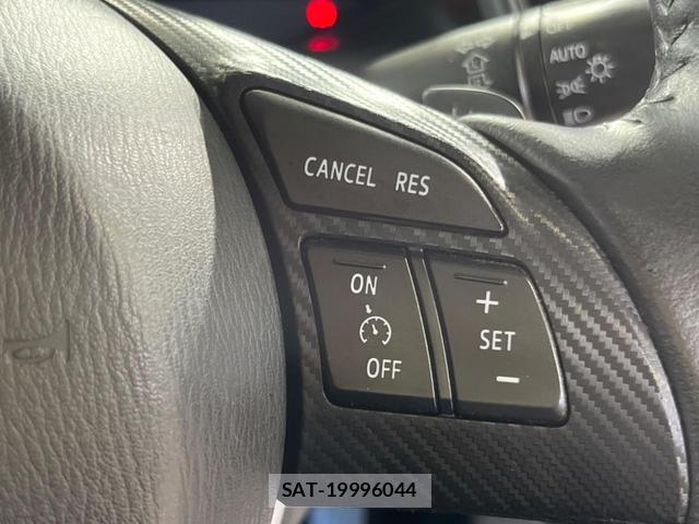 Mazda CX-3 2015-06 8854325-5
