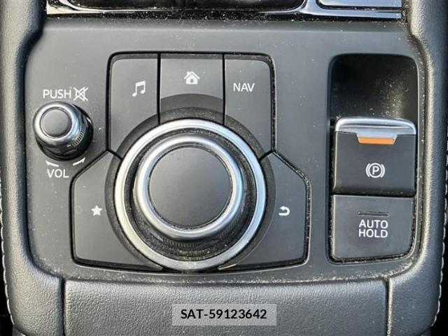 Mazda CX-3 2018-06 8854423-16