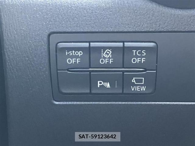 Mazda CX-3 2018-06 8854423-17