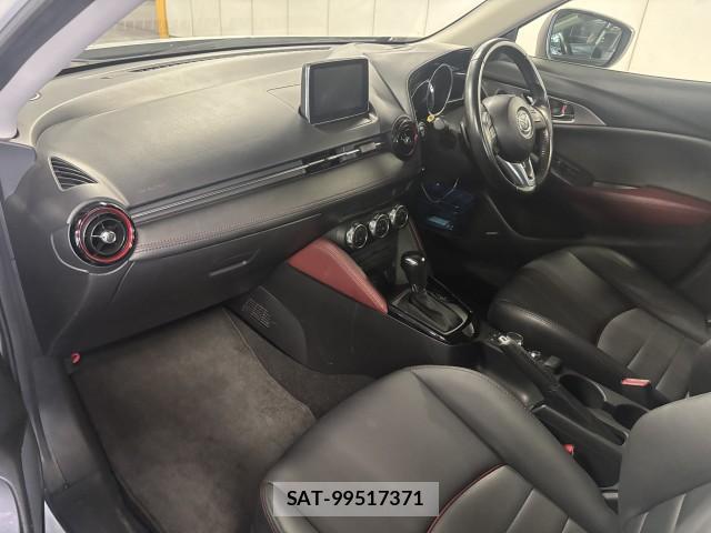 Mazda CX-3 2015-02 8856169-2