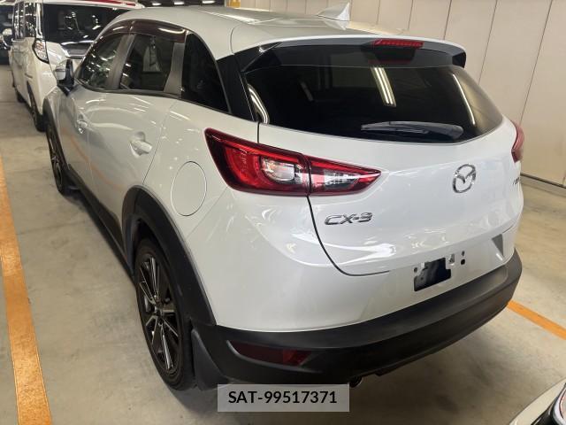 Mazda CX-3 2015-02 8856169-4