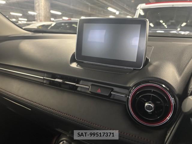 Mazda CX-3 2015-02 8856169-8