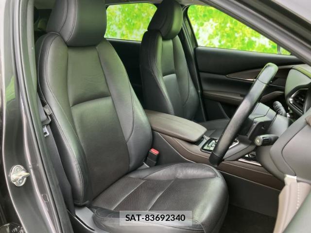 Mazda CX-30 2021-06 8853825-4