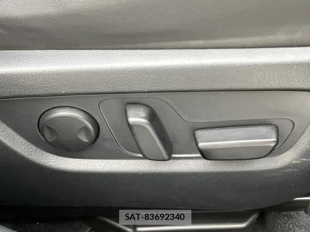 Mazda CX-30 2021-06 8853825-5