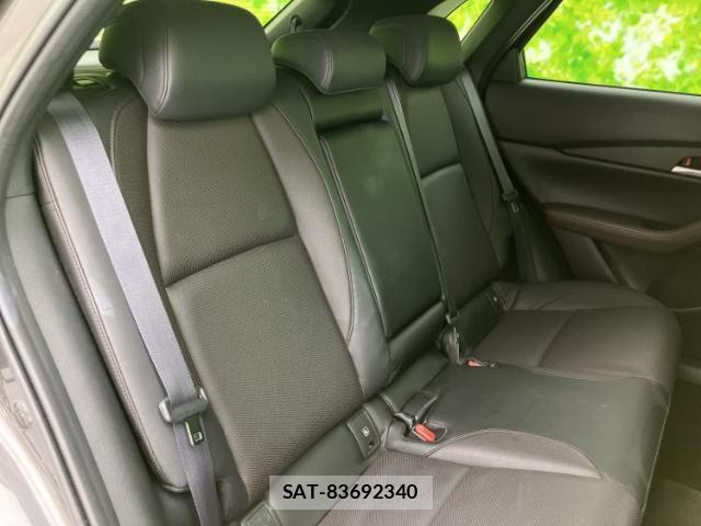 Mazda CX-30 2021-06 8853825-7