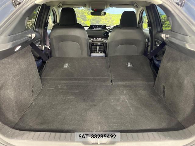 Mazda CX-30 2020-03 8854311-10