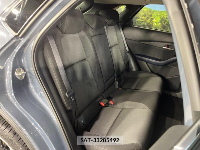 Mazda CX-30 2020-03 8854311-9