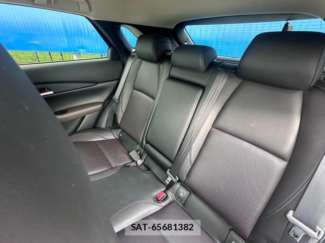 Mazda CX-30 2020-06 8854925-15