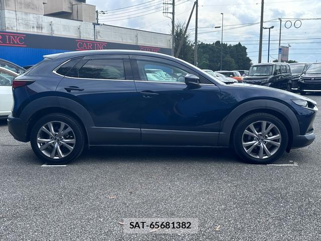 Mazda CX-30 2020-06 8854925-4