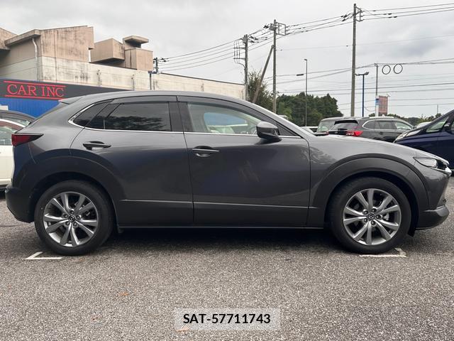 Mazda CX-30 2021-01 8854930-4