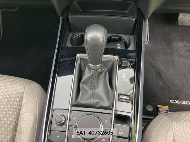 Mazda CX-30 2023-03 8855244-17