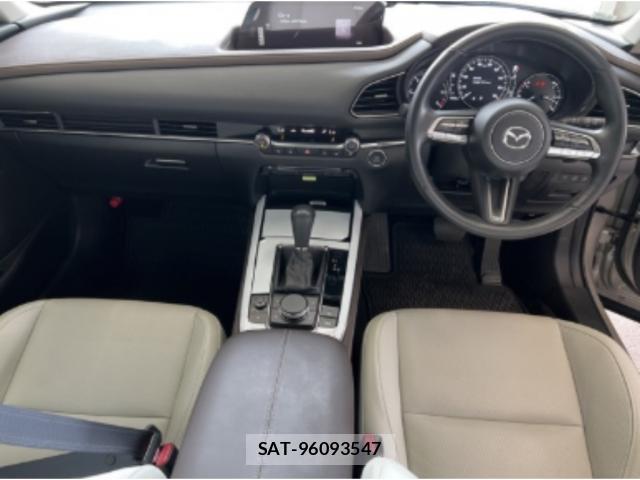 Mazda CX-30 2023-09 8856239-2